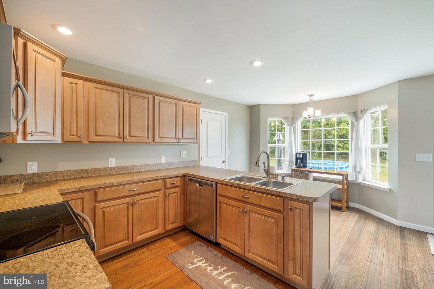 560 Webber Springs DRIVE