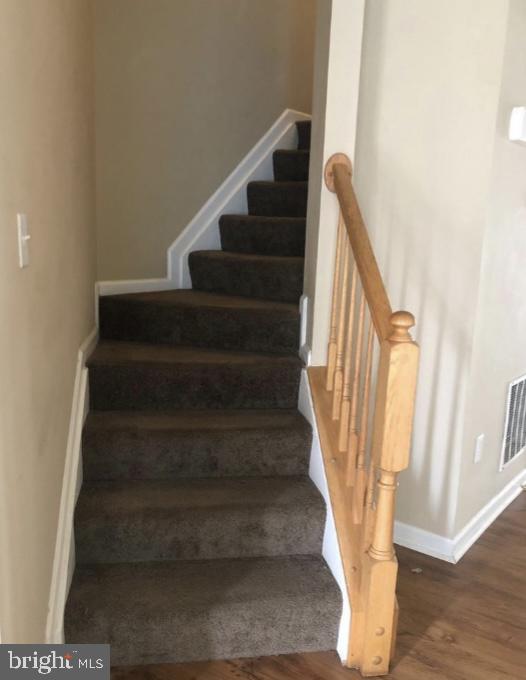 16 W Calabash COURT