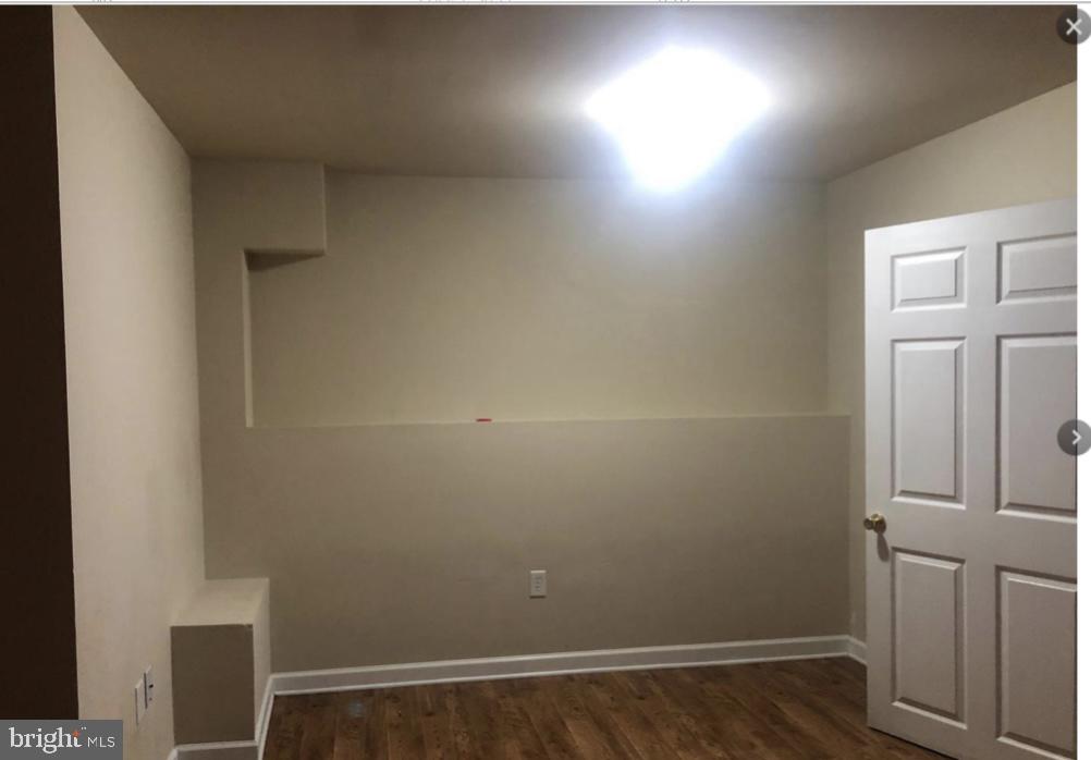 16 W Calabash COURT