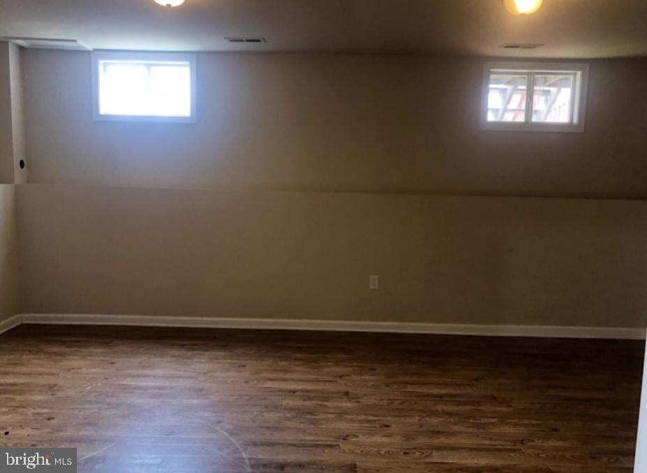16 W Calabash COURT