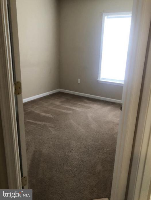 16 W Calabash COURT