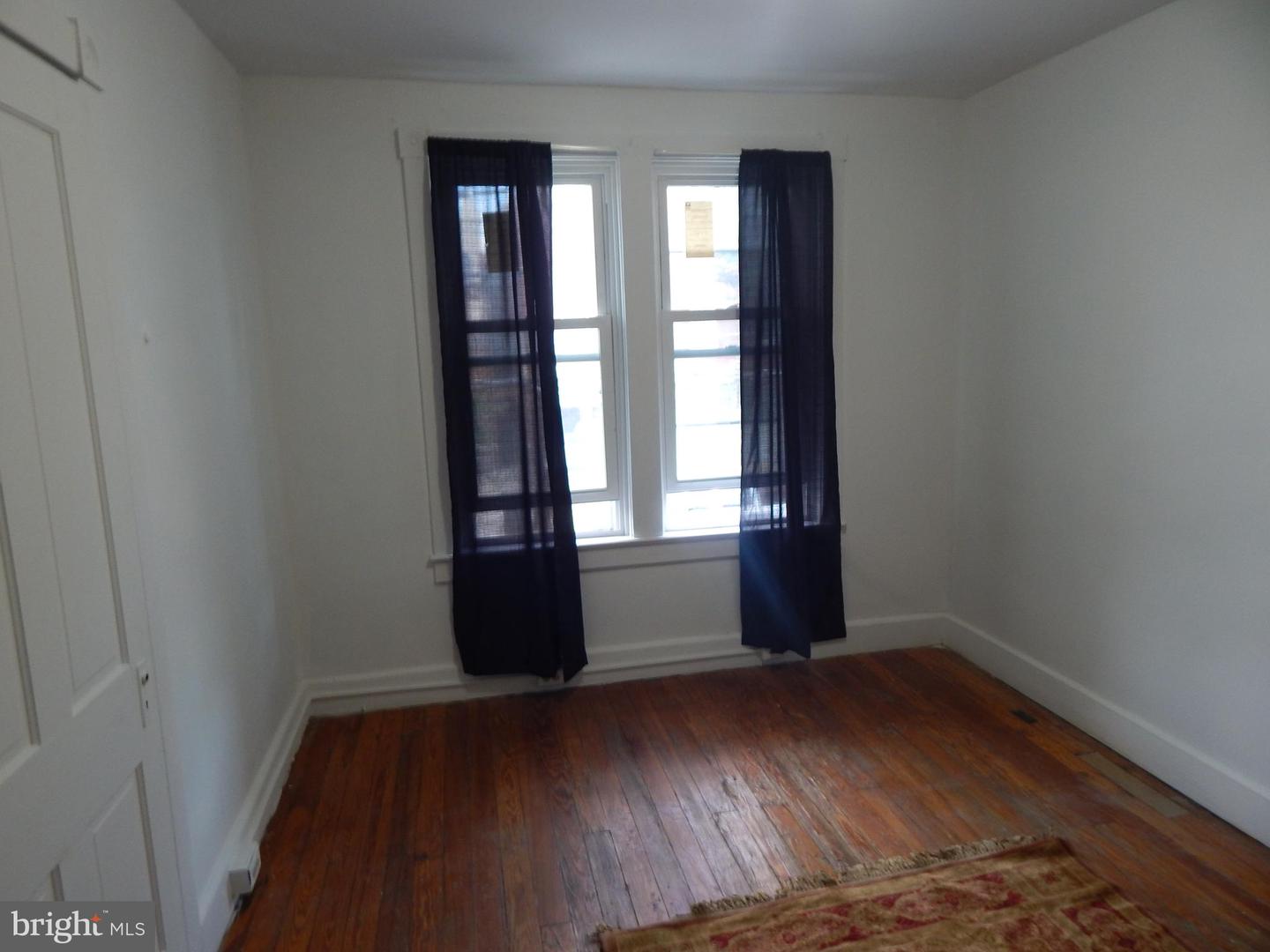 217 W Martin STREET
