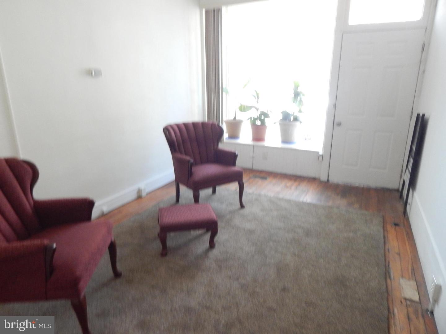 217 W Martin STREET
