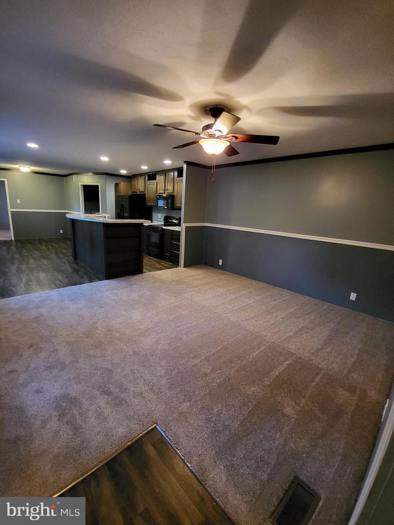 108 Shumack COURT