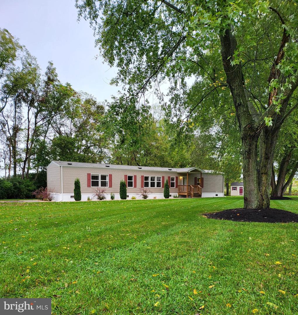 108 Shumack COURT