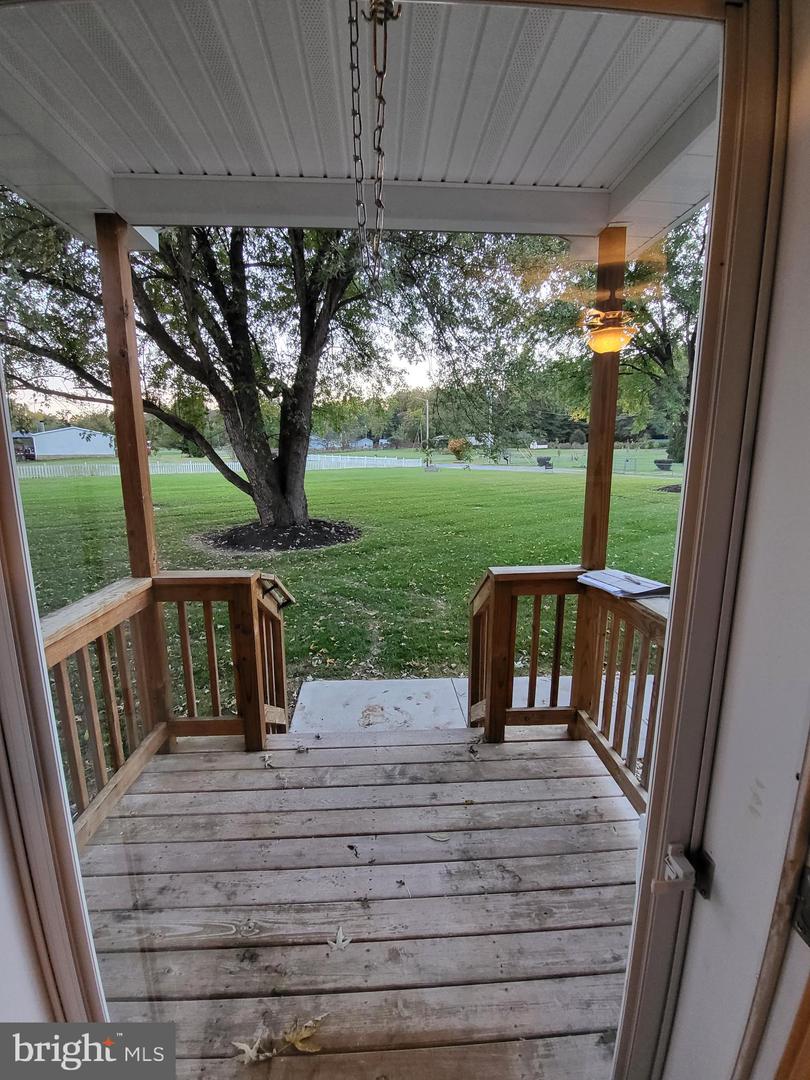 108 Shumack COURT