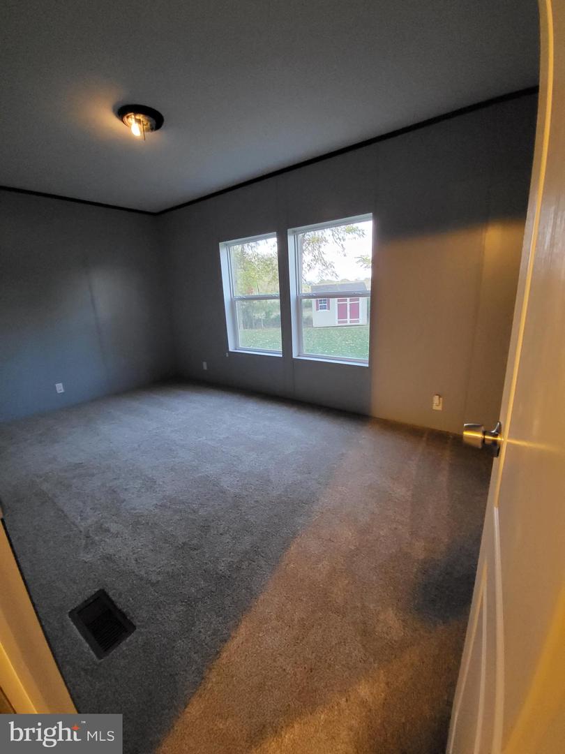 108 Shumack COURT