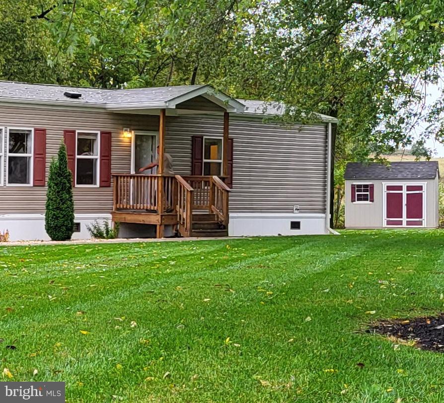 108 Shumack COURT