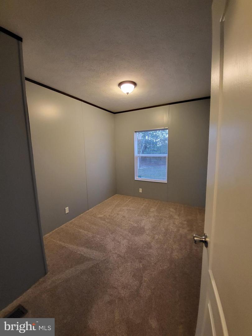 108 Shumack COURT