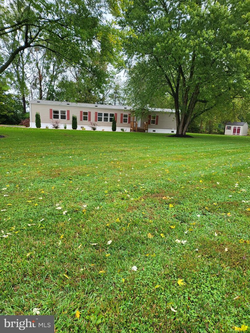 108 Shumack COURT