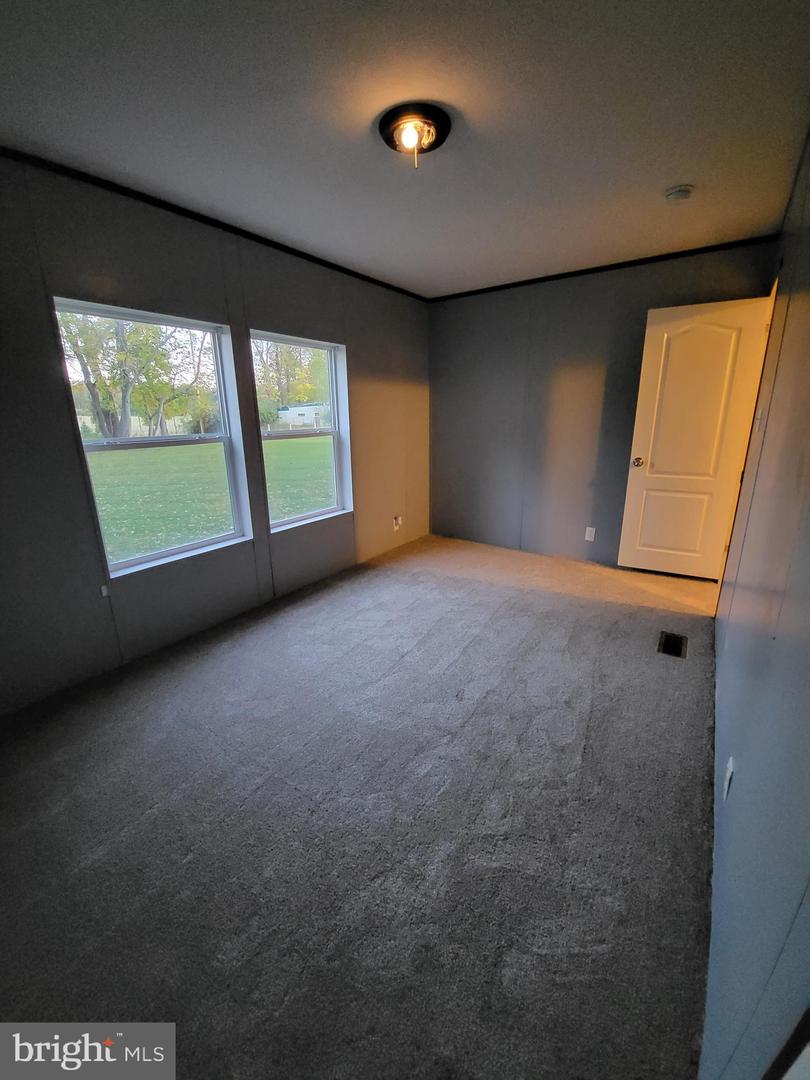 108 Shumack COURT