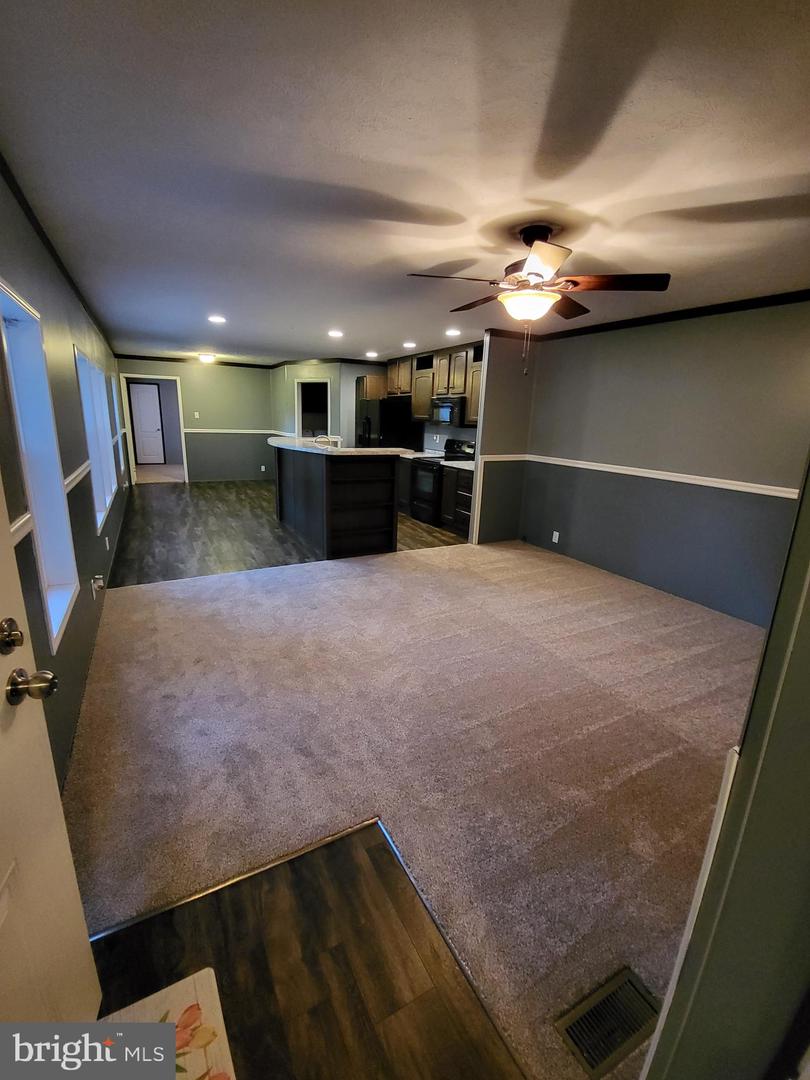 108 Shumack COURT