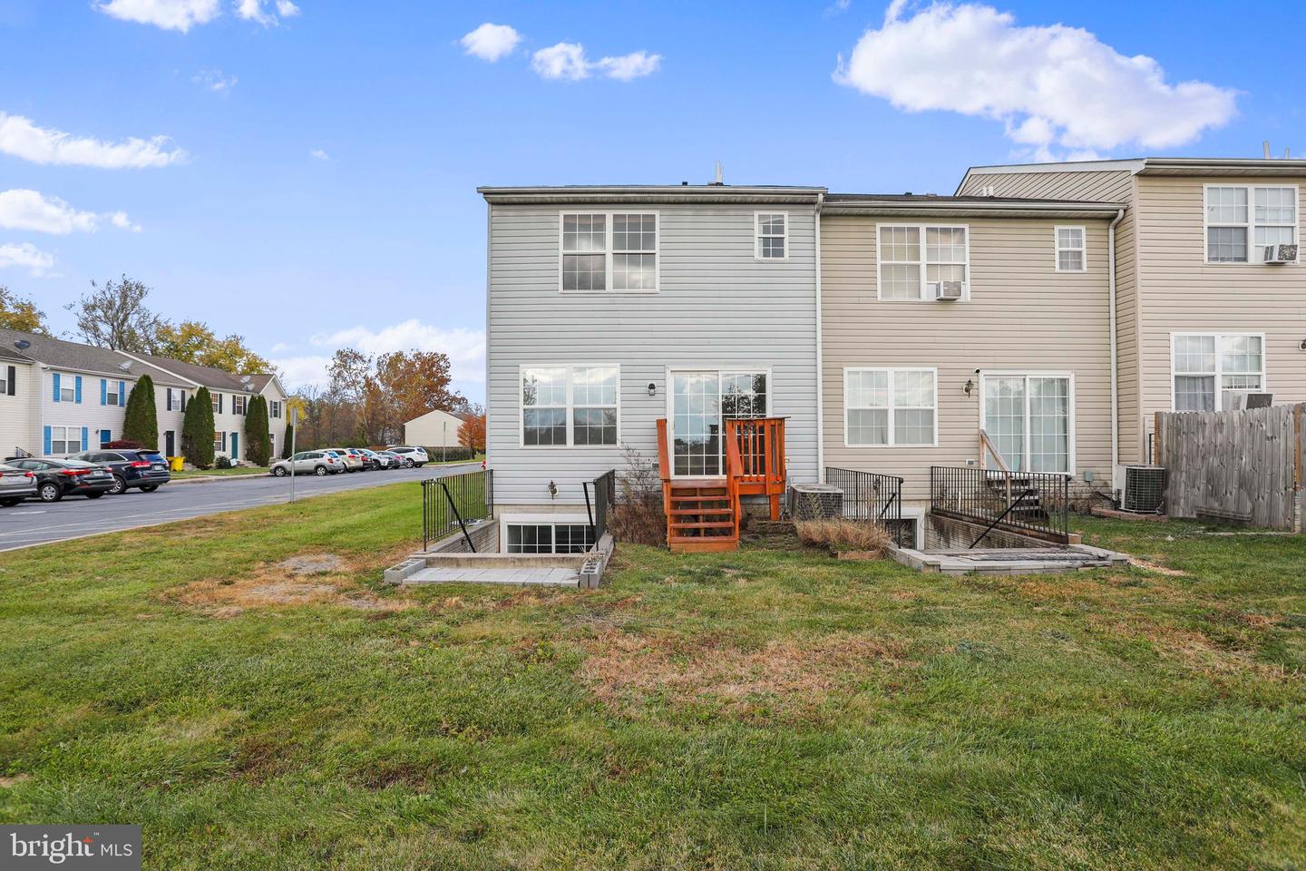 41 Sanford DRIVE