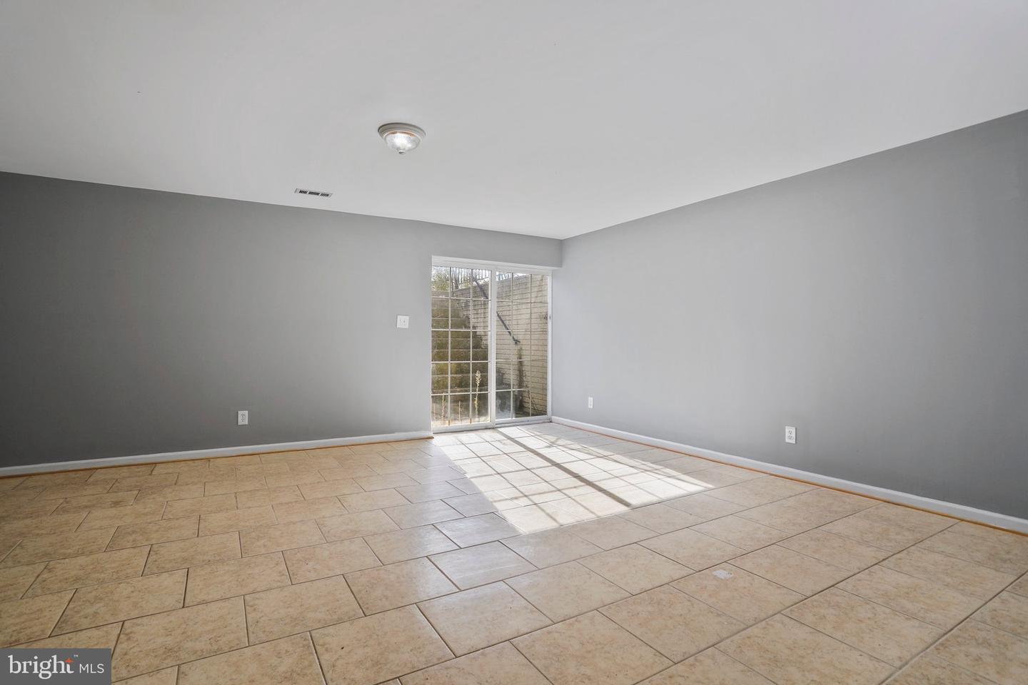 41 Sanford DRIVE