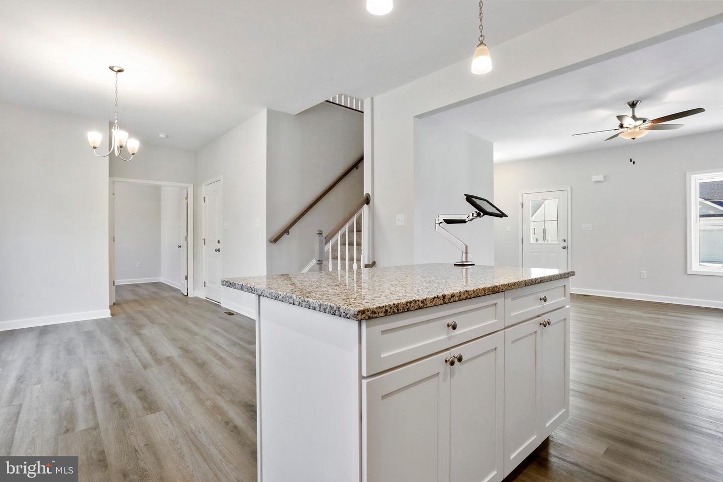 41 Larimar LANE
