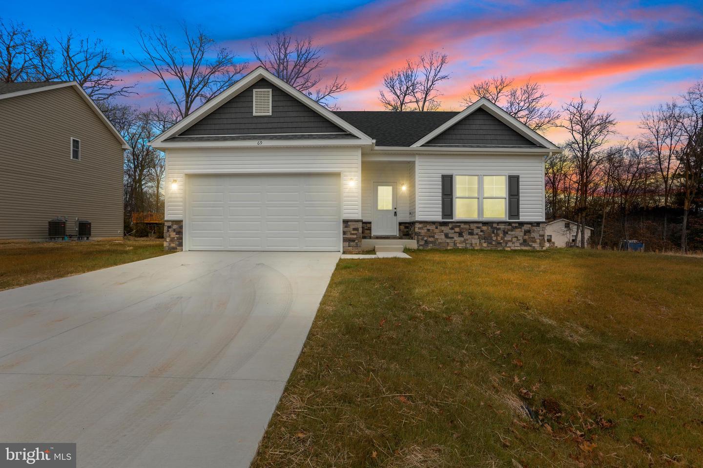 69 Larimar LANE