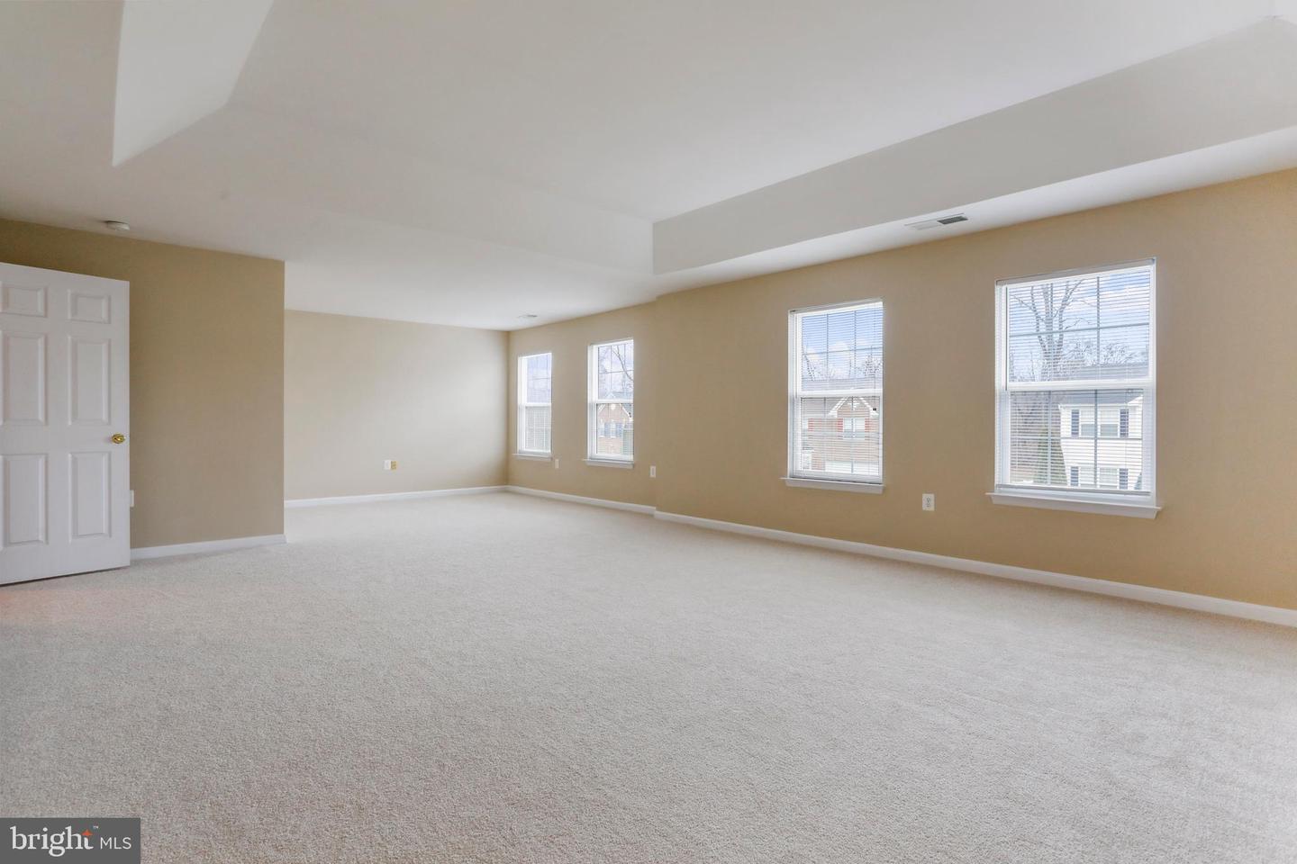 208 Rubens CIRCLE