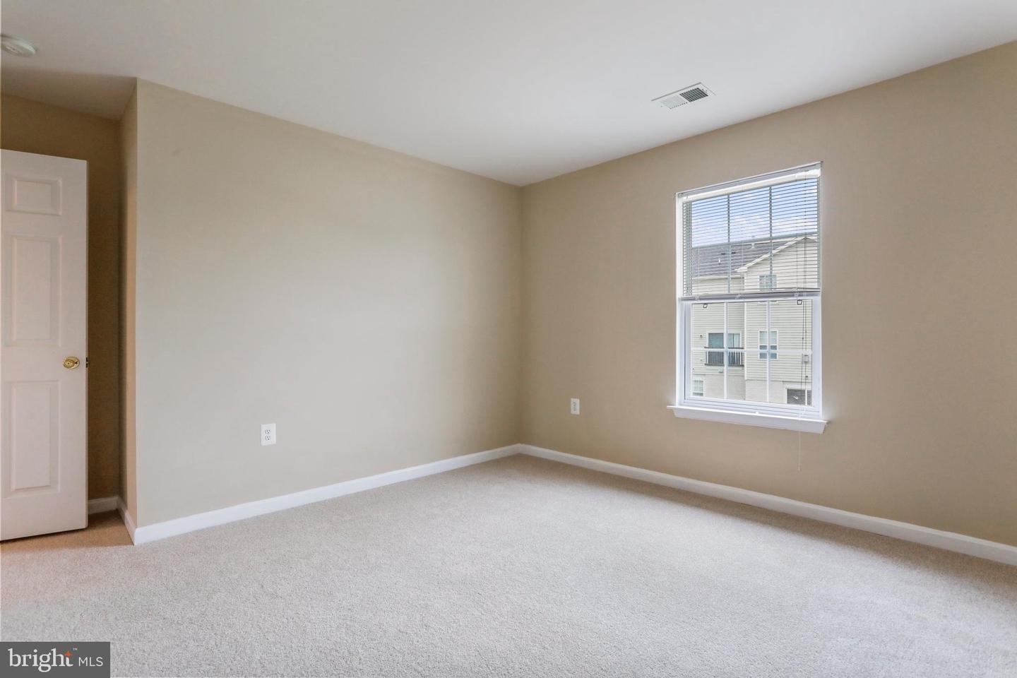 208 Rubens CIRCLE