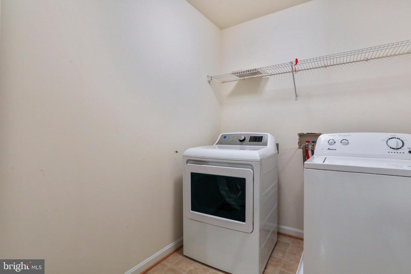 208 Rubens CIRCLE