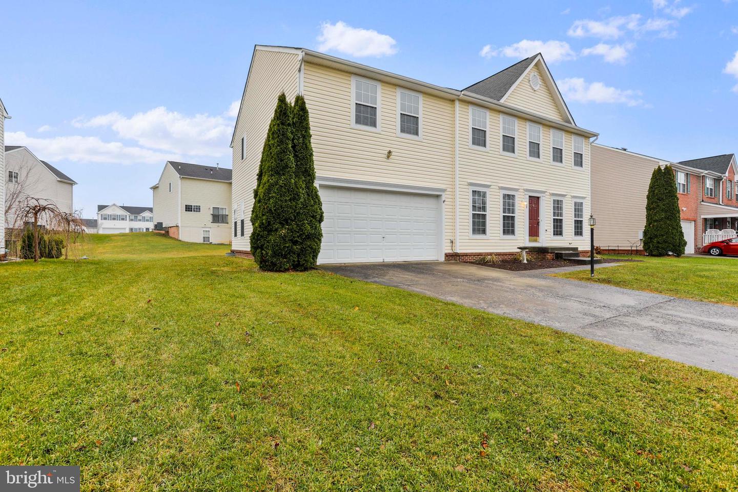 208 Rubens CIRCLE