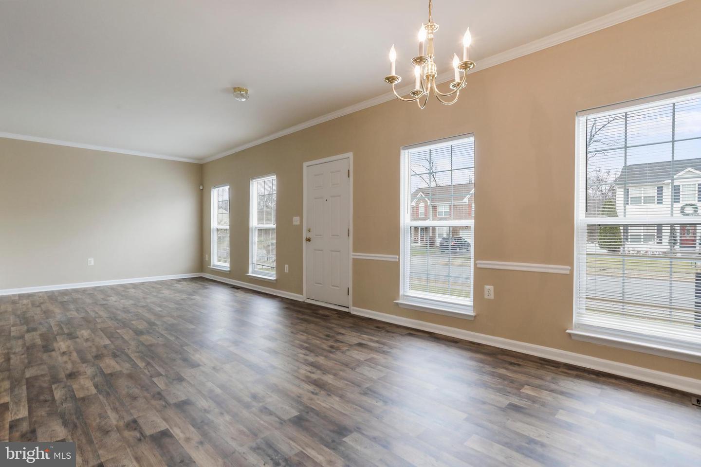 208 Rubens CIRCLE