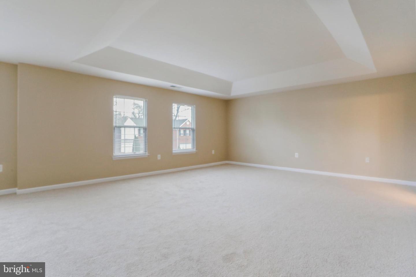 208 Rubens CIRCLE