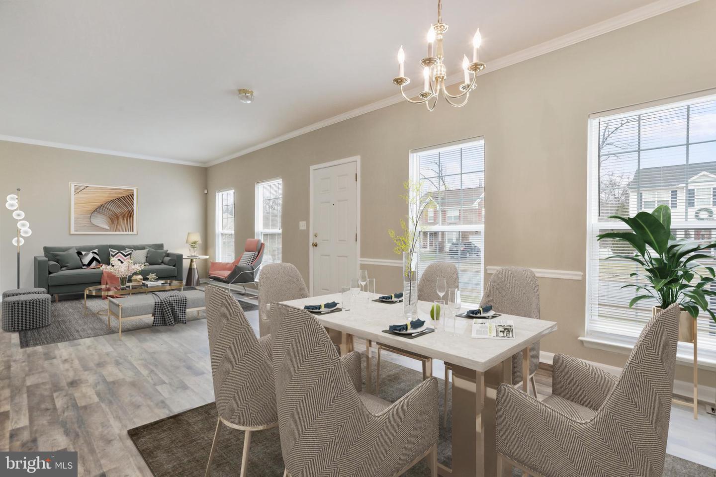 208 Rubens CIRCLE