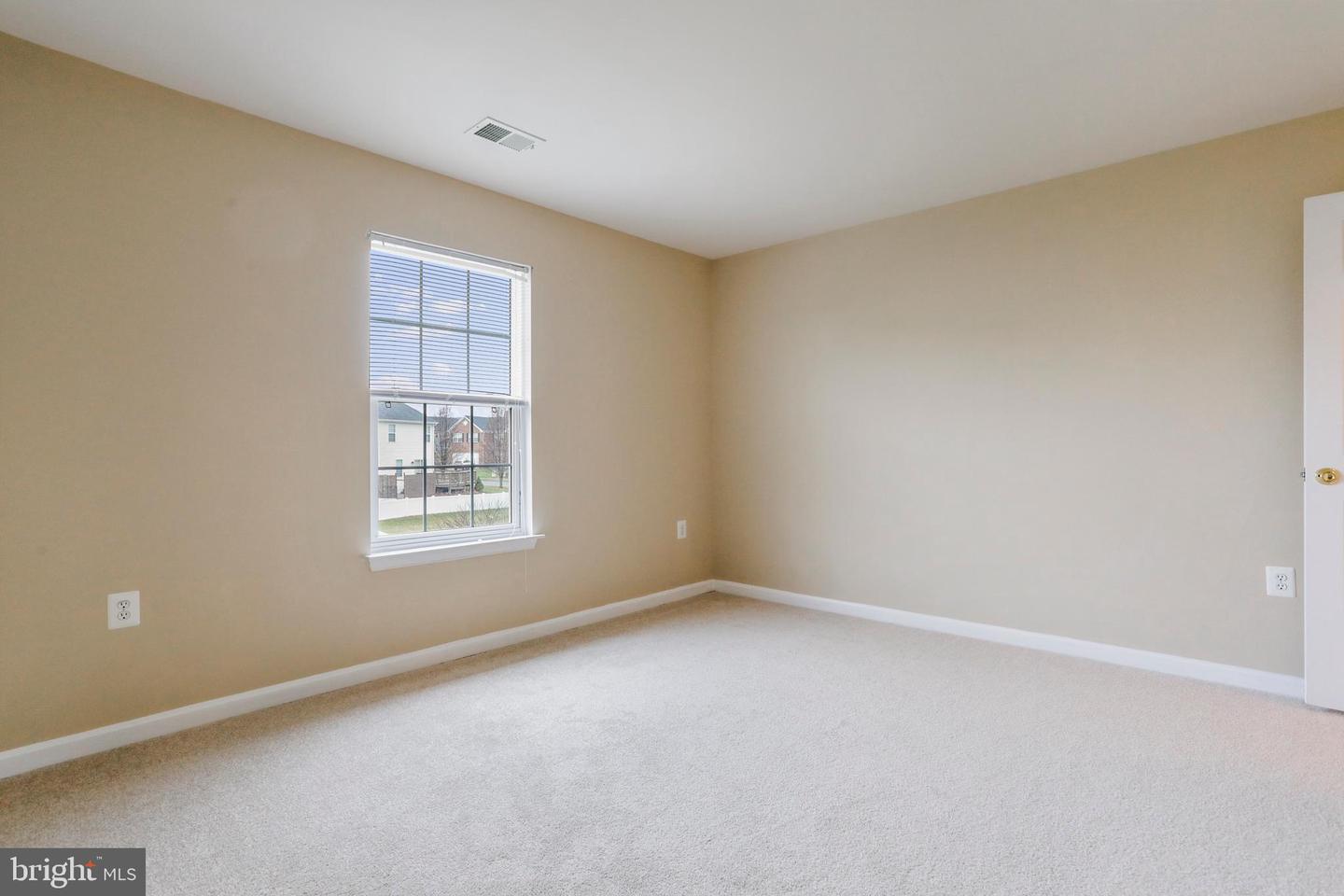 208 Rubens CIRCLE