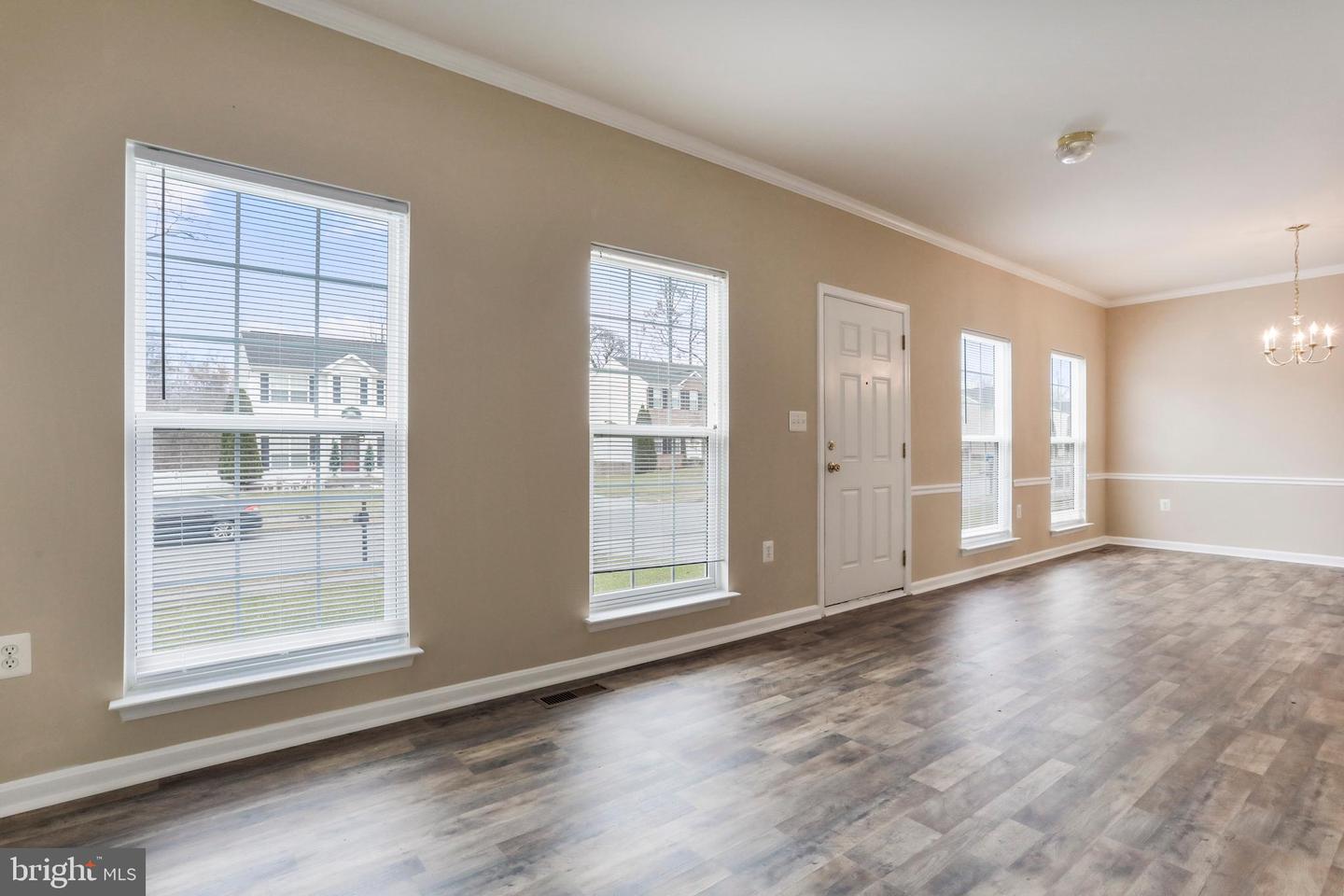 208 Rubens CIRCLE