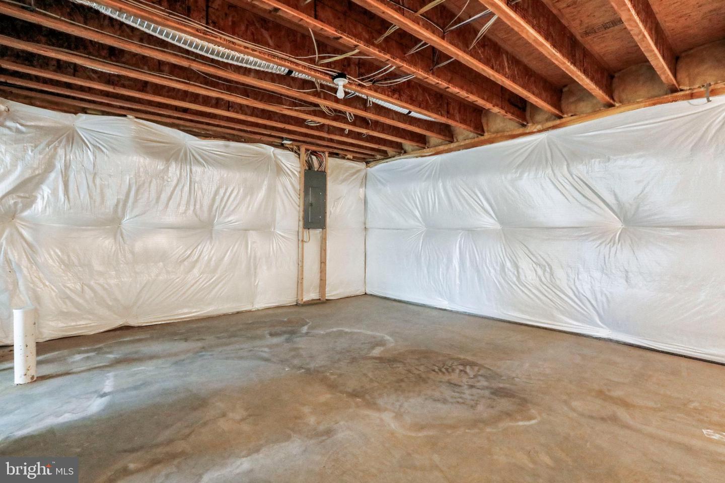 208 Rubens CIRCLE