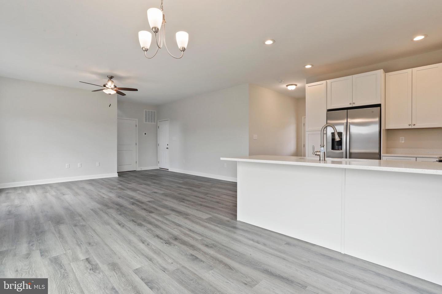 64 Larimar LANE