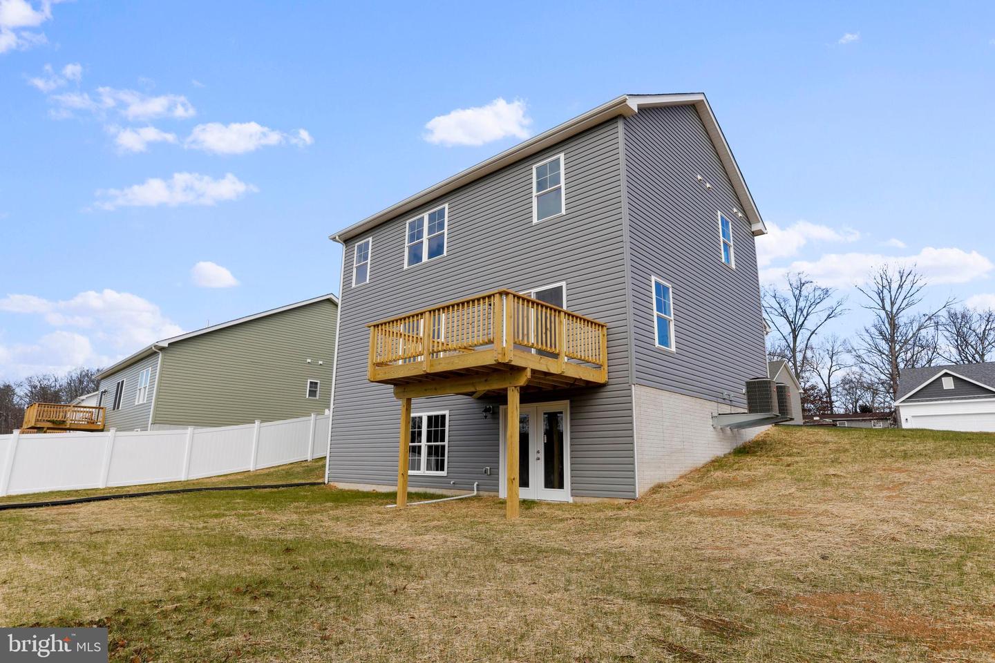 64 Larimar LANE