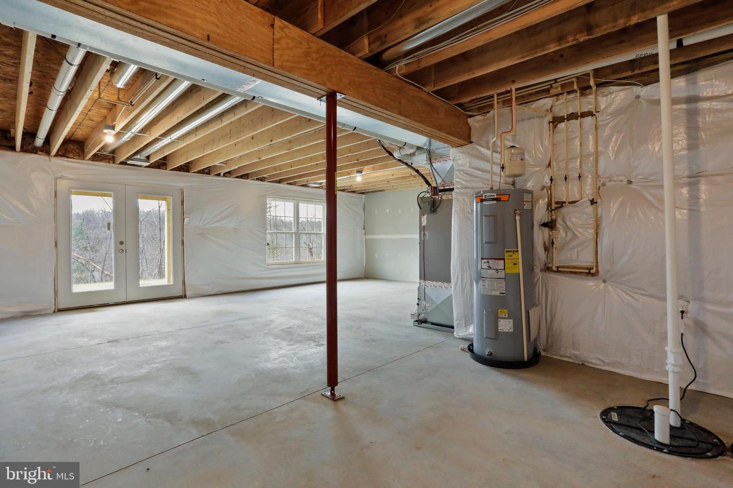64 Larimar LANE