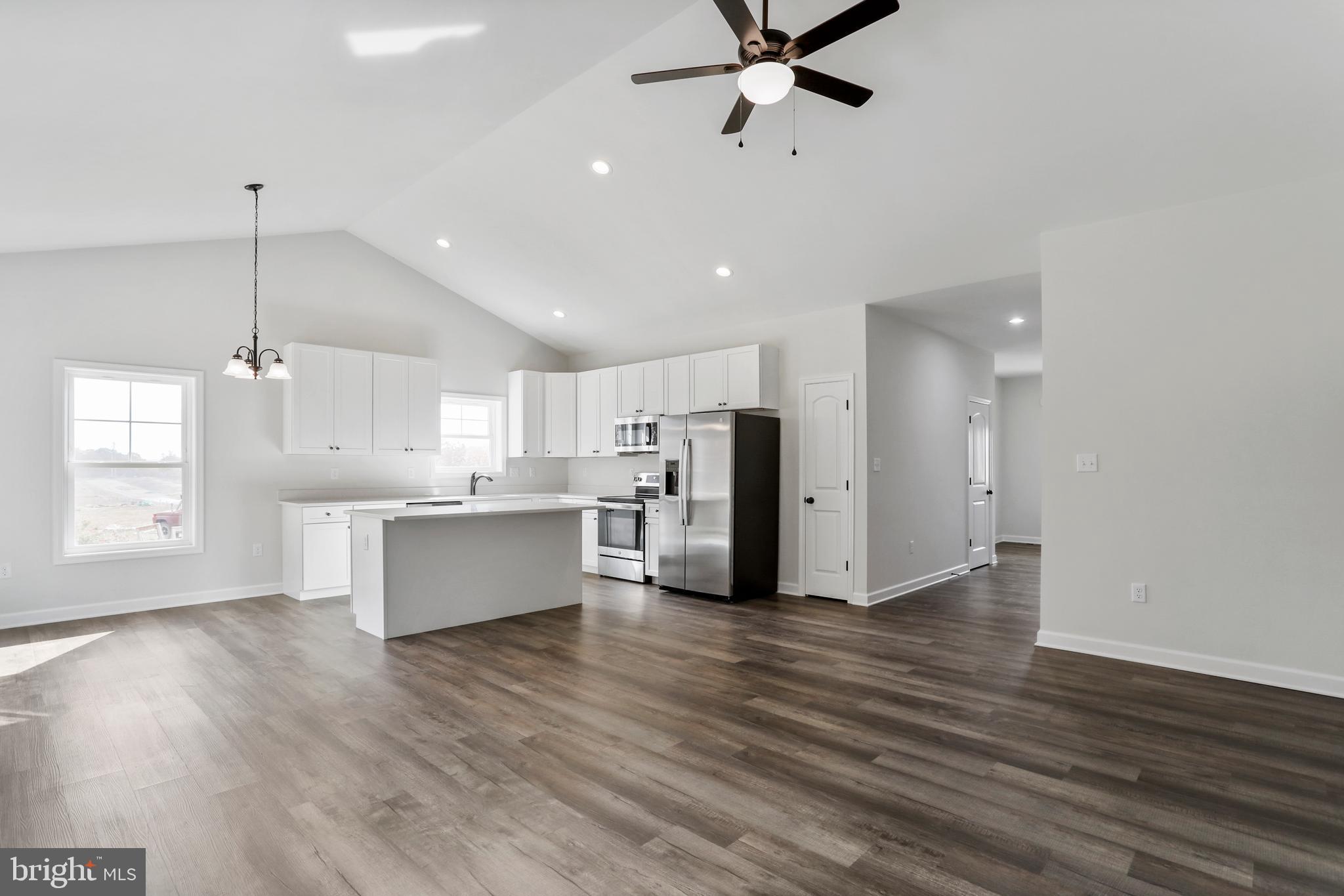 85 Larimar LANE