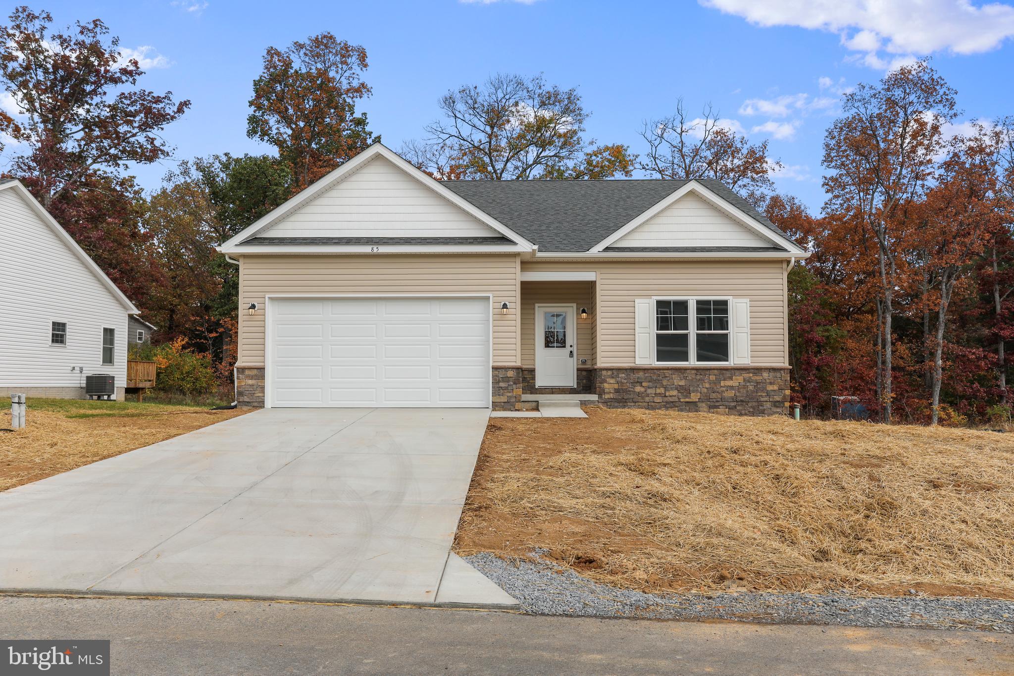 85 Larimar LANE