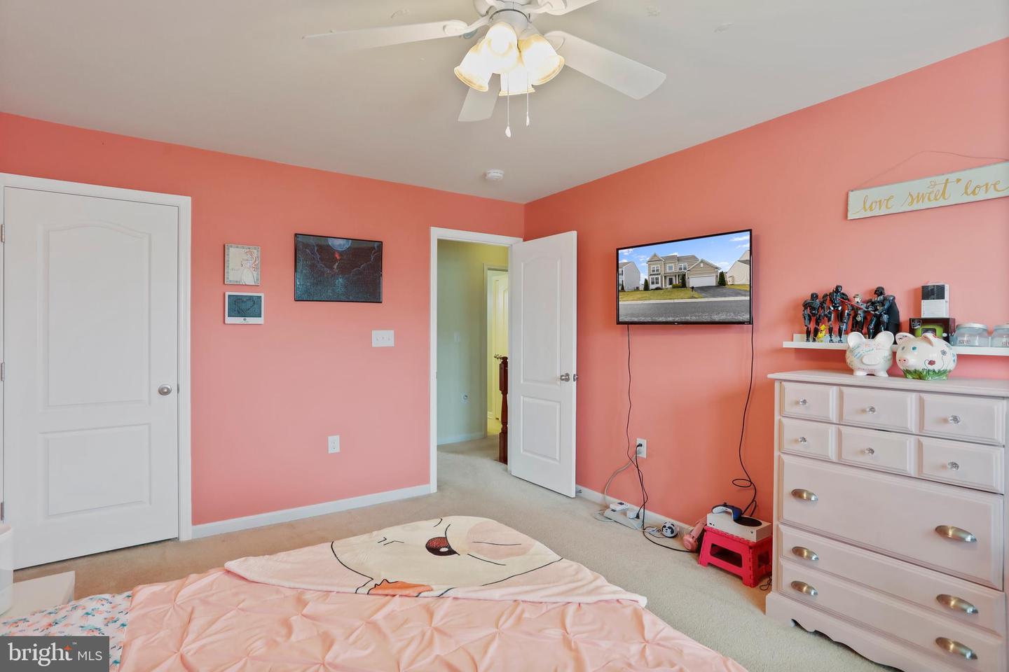 294 Ticonderoga DRIVE