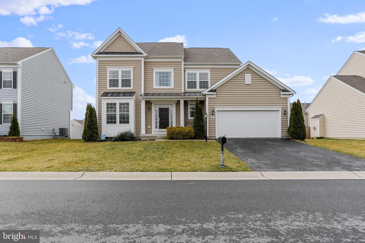 294 Ticonderoga DRIVE