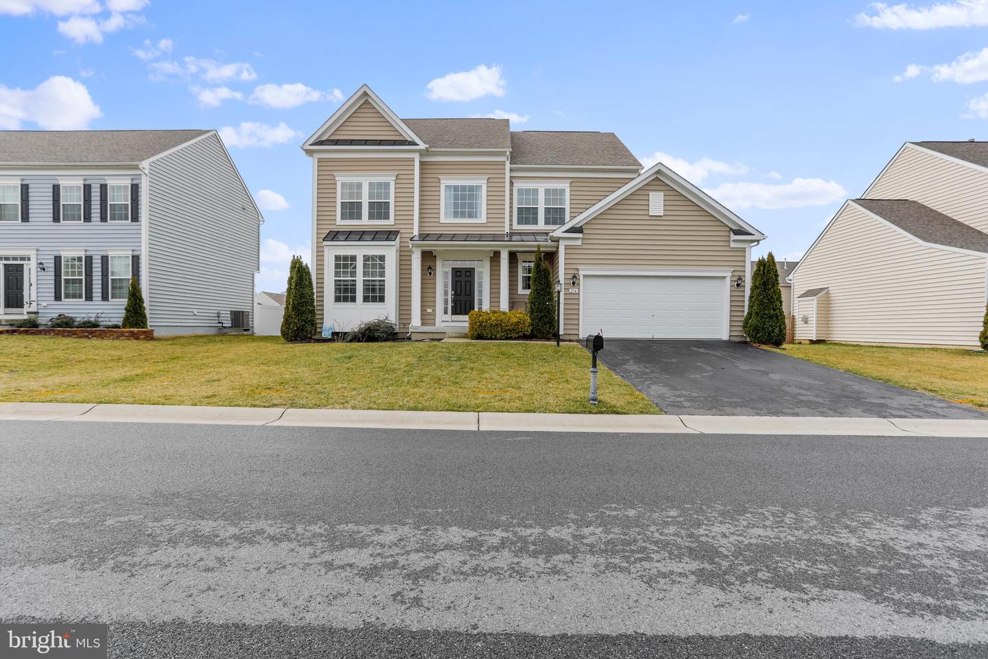 294 Ticonderoga DRIVE