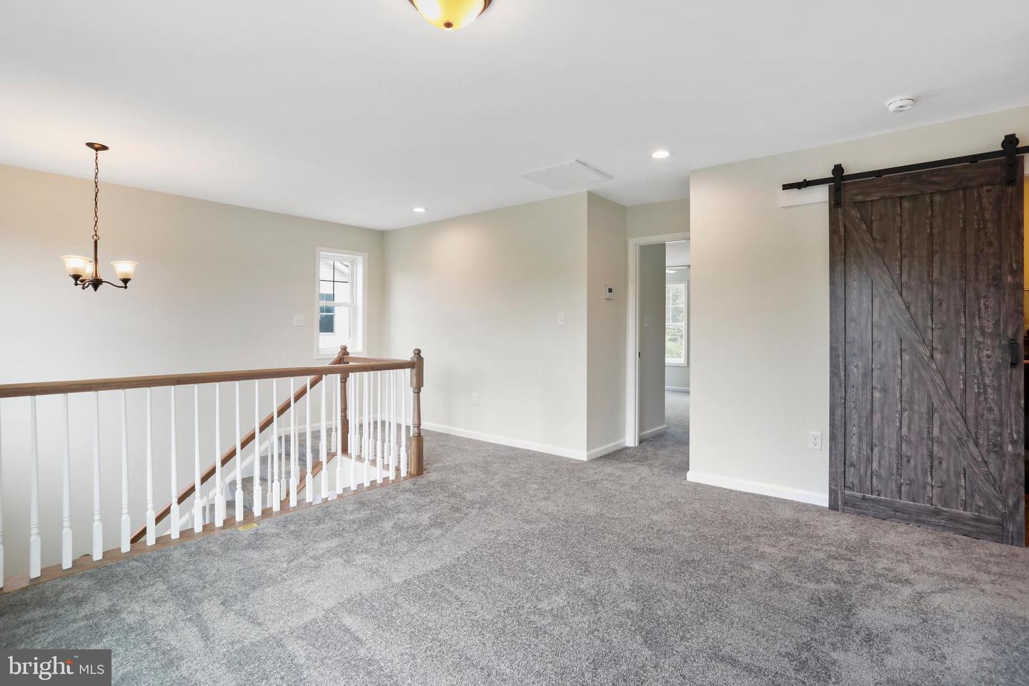 90 Larimar LANE