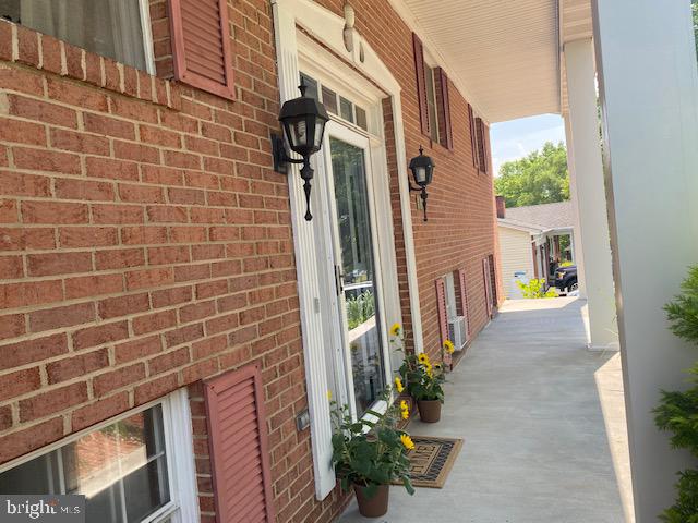 714 Montmorency DRIVE