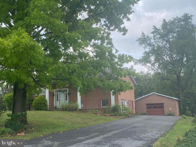 714 Montmorency DRIVE