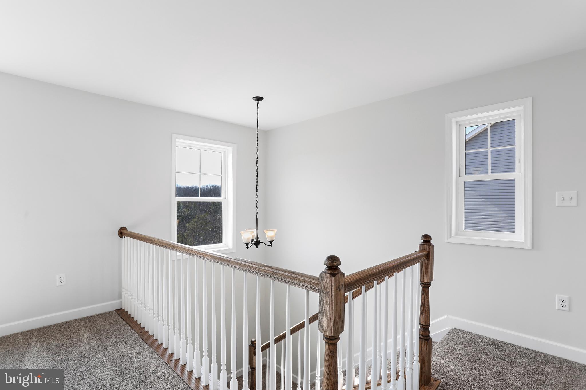 104 Larimar LANE