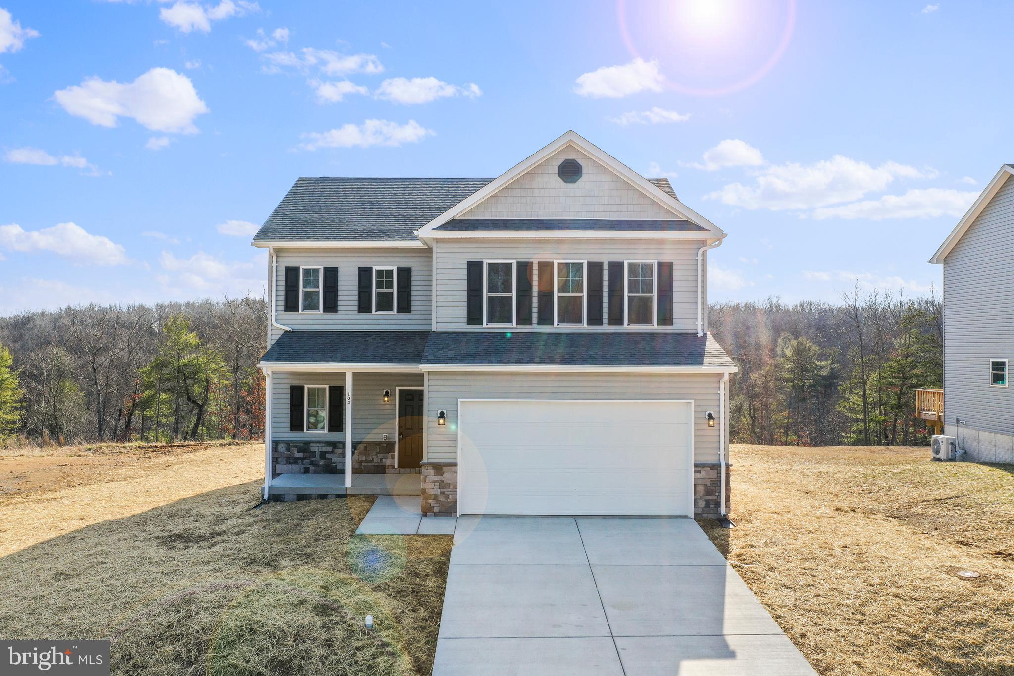 104 Larimar LANE
