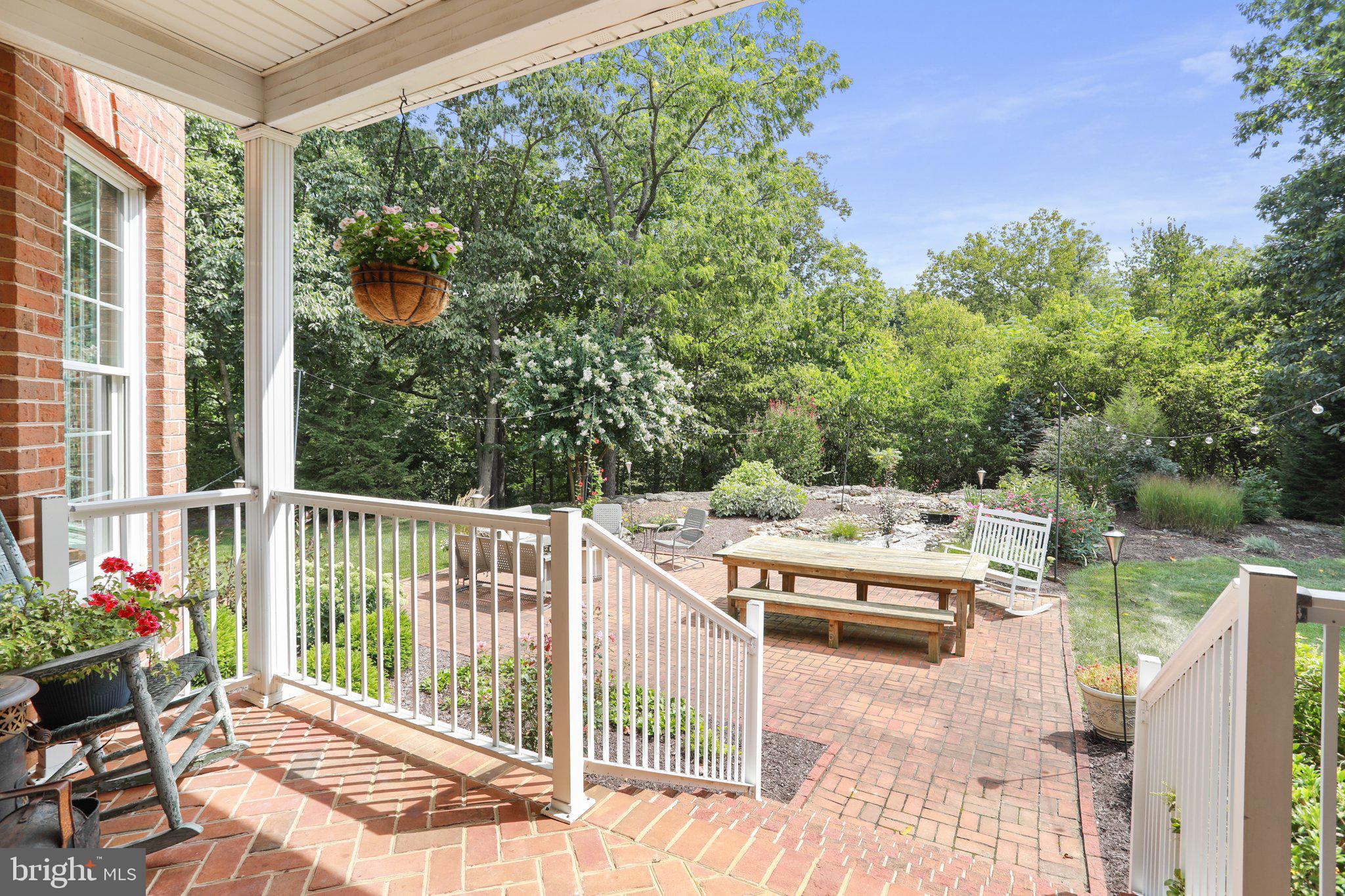 42 Blessing LANE