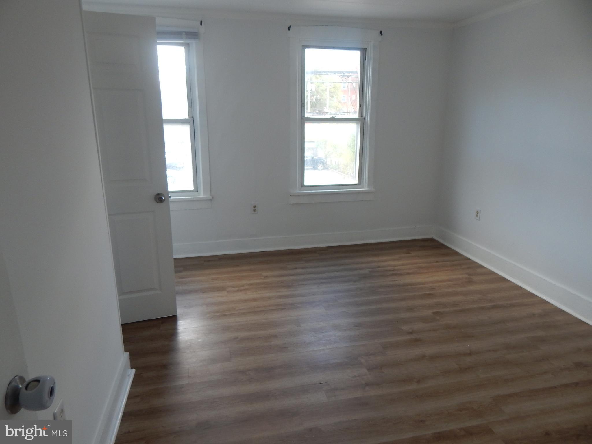 216 College STREET N