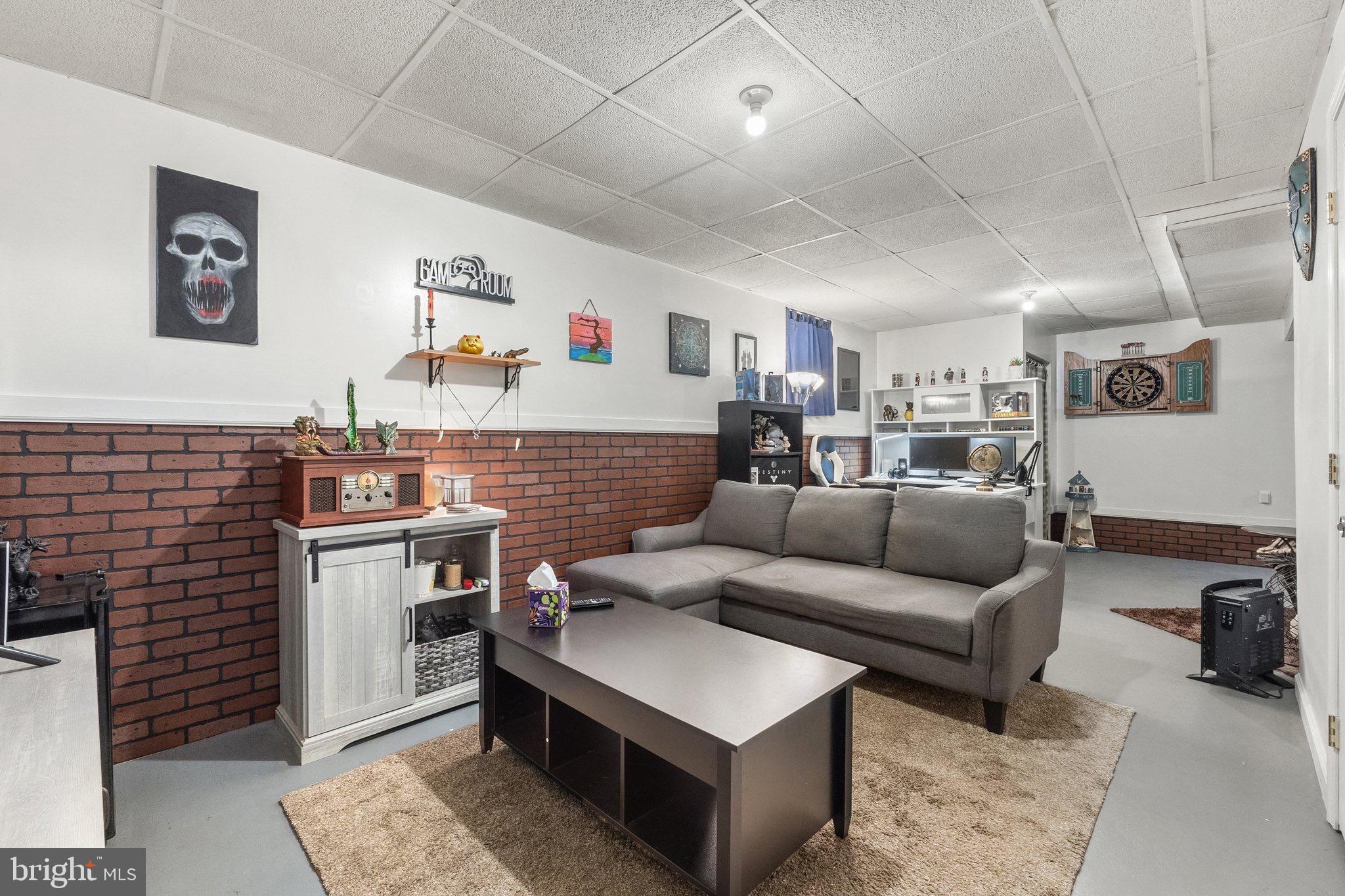 338 PASTORAL COURT