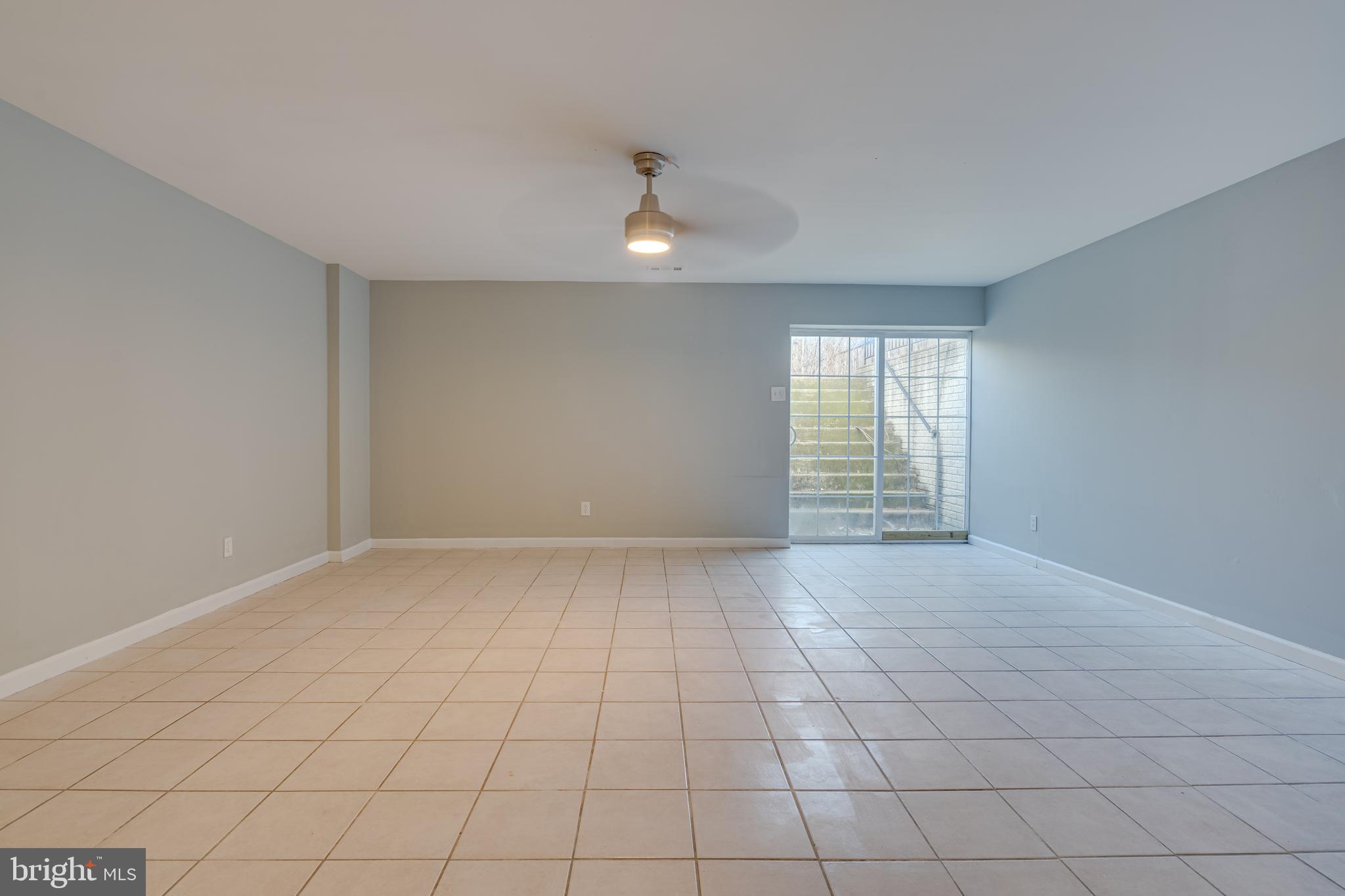 33 Sanford Dr