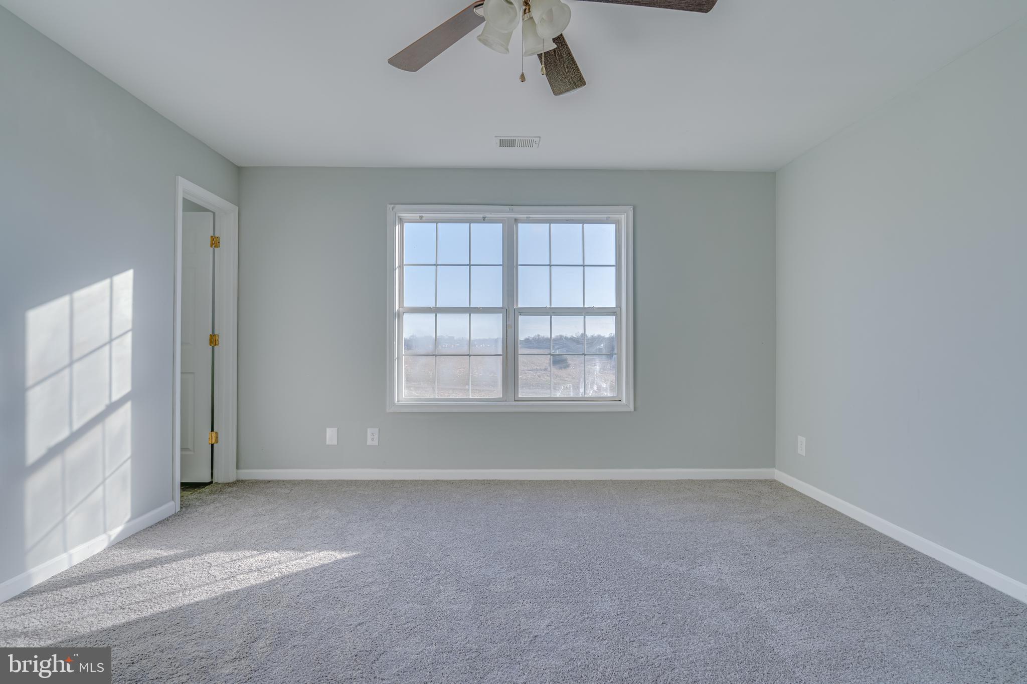 33 Sanford Dr