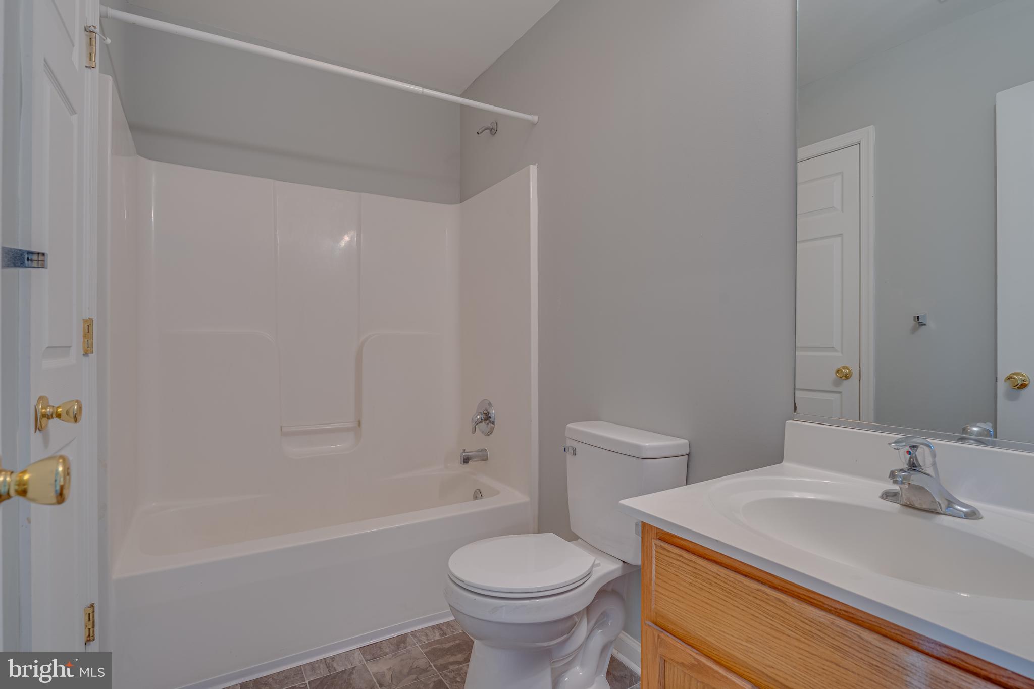 33 Sanford Dr