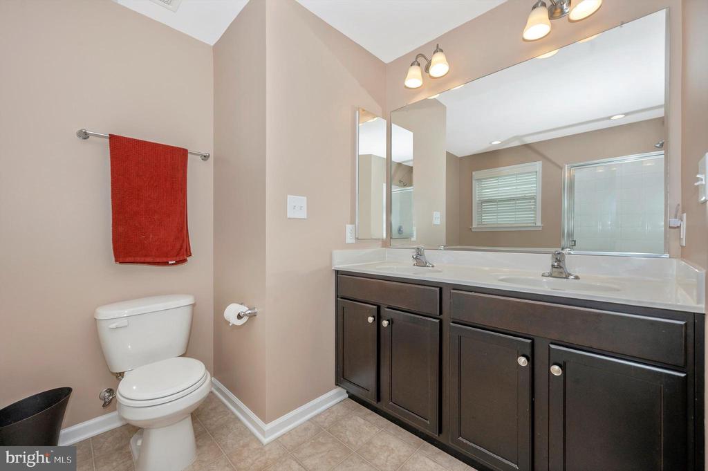 266 Brandenburg Dr